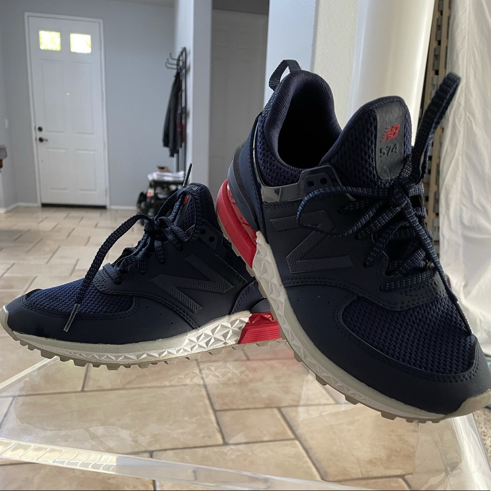 New Balance Sneakers Size 5.5 / 36